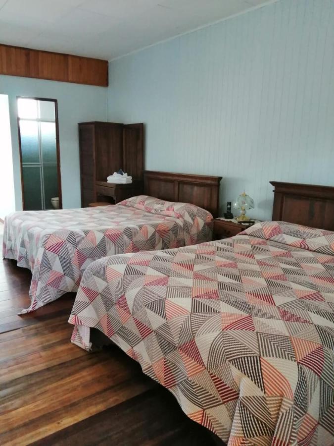 Hotel Las Brumas Cartago Exterior foto