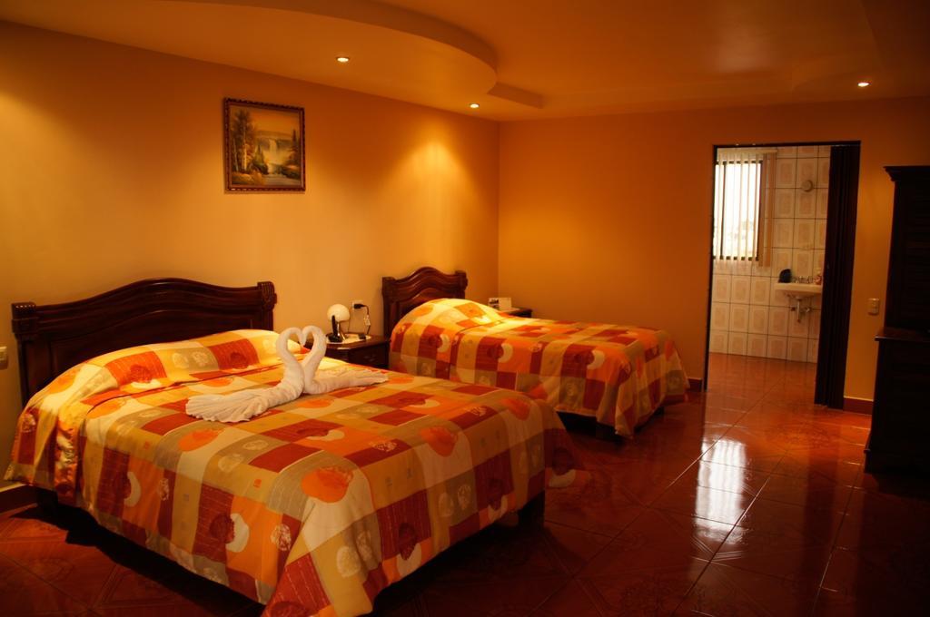 Hotel Las Brumas Cartago Habitación foto