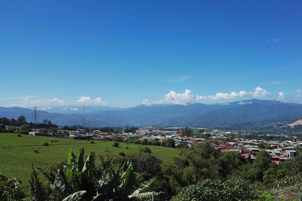 Hotel Las Brumas Cartago Exterior foto
