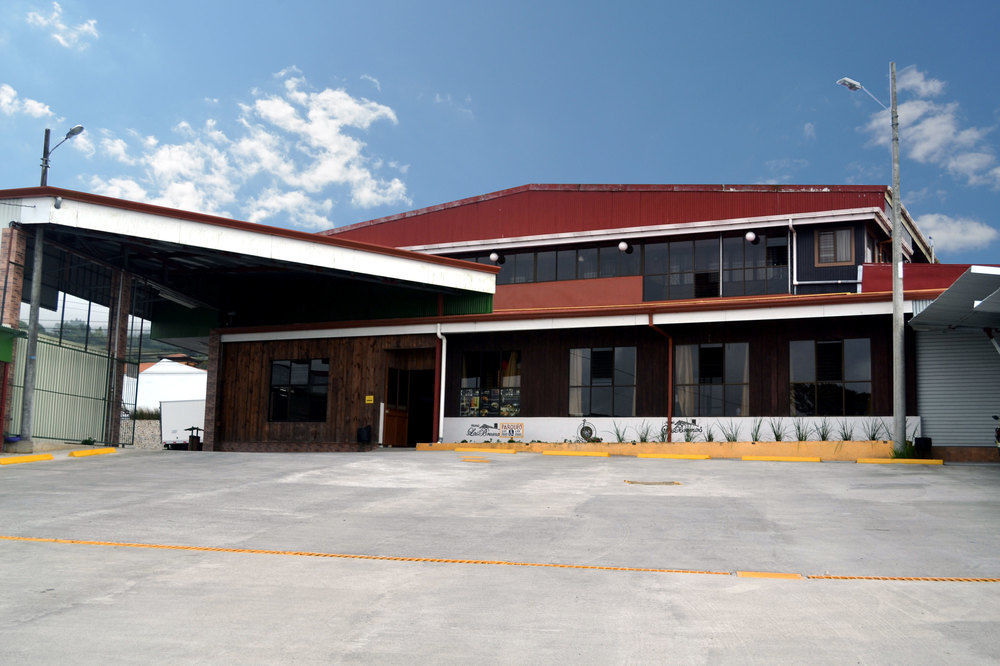 Hotel Las Brumas Cartago Exterior foto